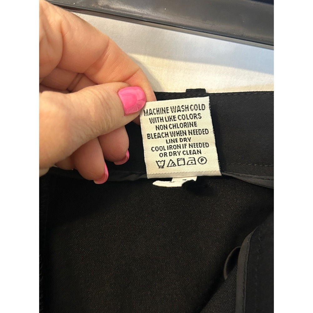 Calvin Klein Cropped Pants Tapered Leg Fitted Black Size 8 - Picture 6 of 6